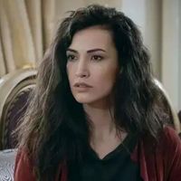 Cemre Melis Çınar Kimdir?