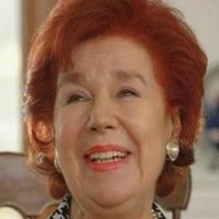 Deniz Gökçer Kimdir?