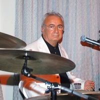 Durul Gence Kimdir?
