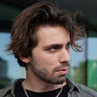 Emir Tarık Tekin Kimdir?