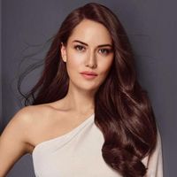 Fahriye Evcen Kimdir?