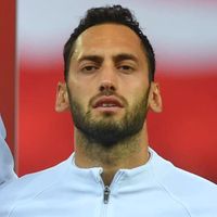 Hakan Çalhanoğlu Kimdir?