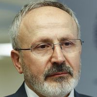 İbrahim Dinçer Kimdir?