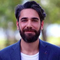 Kadir Doğulu Kimdir?