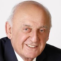 Nedim Cihan Kimdir?
