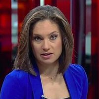 Nevşin Mengü Kimdir?