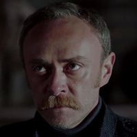 Tansu Biçer Kimdir?