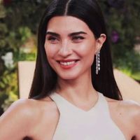 Tuba Büyüküstün Kimdir?