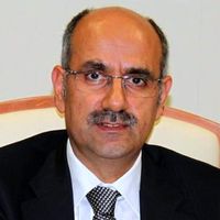 Vahit Kirişçi Kimdir?