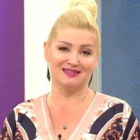 Zahide Yetiş Kimdir?