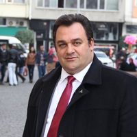 Zelkif Akgül Kimdir?