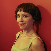 Ayça Eren Kimdir?