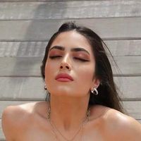 Ayda Sadık Kimdir?