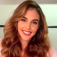 Berfu Yenenler Kimdir?