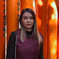 Beyza Alkoç Kimdir?