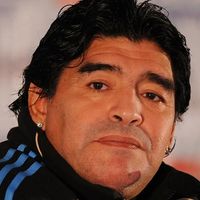 Diego Armando Maradona Kimdir?