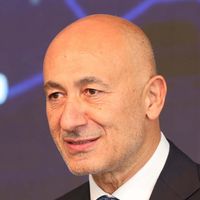 Erman Ilıcak Kimdir?