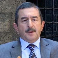 Fazıl Hüsnü Erdem Kimdir?