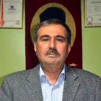 İsmail Avcu Kimdir?