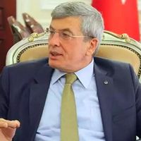 Kenan İpek Kimdir?