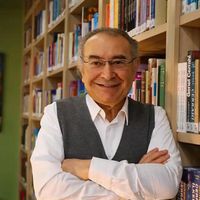 Nevzat Tarhan Kimdir?