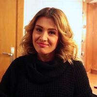 Özgün Bayraktar Kimdir?