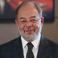 Recep Akdağ Kimdir?