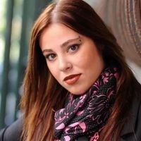 Tuğçe Tayfur Kimdir?