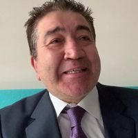Turgay Yıldız Kimdir?