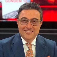 Uğur Önver Kimdir?