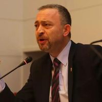 Ümit Kocasakal Kimdir?