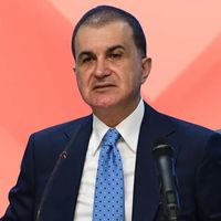 Ömer Çelik Kimdir?