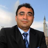 Vahit Bıçak Kimdir?