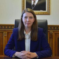 Fatma Turhan Keser Kimdir?