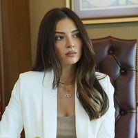 Melisa Aslı Pamuk Kimdir?