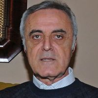 Özhan Canaydın Kimdir?