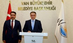 Dr. Ozan Balcı, Van Büyükşehir'deki görevine başladı