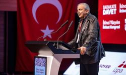 HDP'li Sırrı Süreyya Önder, Atatürk'ün 'Yurtta sulh cihanda sulh' sözünü anlattı