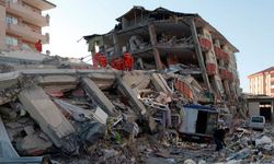 EGM duyurdu: Depremde hayatını kaybeden 1297 kişinin kimliği tespit edilemedi