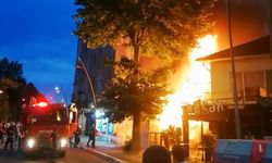 Lüleburgaz'da Pide salonu alev alev yandı
