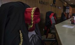 3 bin 423 hakim ve savcının görev yeri değiştirildi