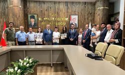 Van’da LGS Türkiye birincileri ödüllendirildi
