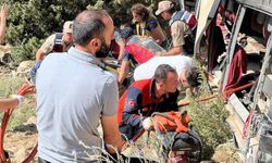 Sarıkamış'taki otobüs kazasında ölü sayısı 7'ye yükseldi