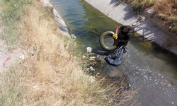 Şamran Kanalı çöpten kurtulamıyor