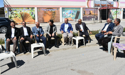İpekyolu İlçe Başkanı Yavuz Kuşan, mahalle muhtarlarını ziyaret etti