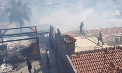 Antalya'da çıkan yangın lüks villalara sıçradı