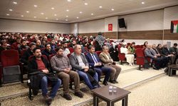 Bitlis'te "Gazze bizim neyimiz olur?" konferansı düzenlendi