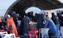 Erciş’te Filistin’e yardım kampanyası düzenlendi