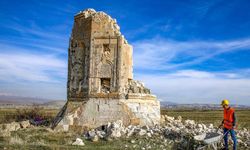 Kara Yusuf Bey Kümbeti restore ediliyor