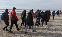 Van Gölü Aktivistleri 'kuraklık' için yürüdü